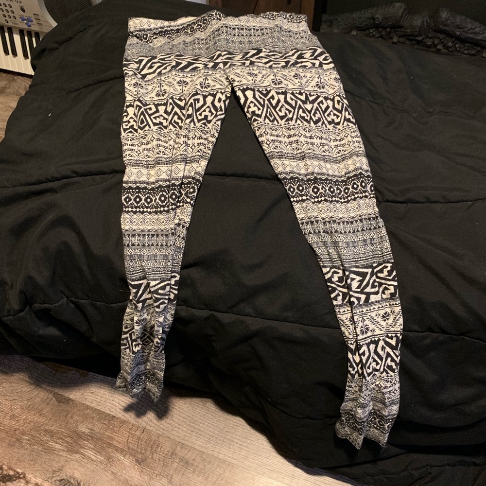 Patterned Leggings